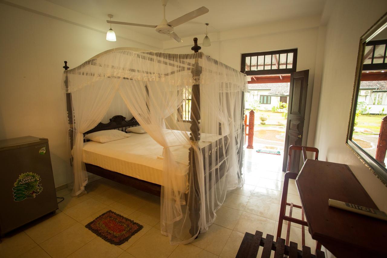 Sonri Villa Sea View Unawatuna Exterior foto