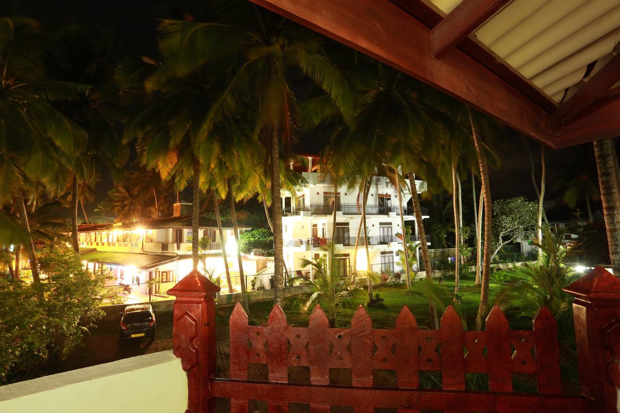 Sonri Villa Sea View Unawatuna Exterior foto